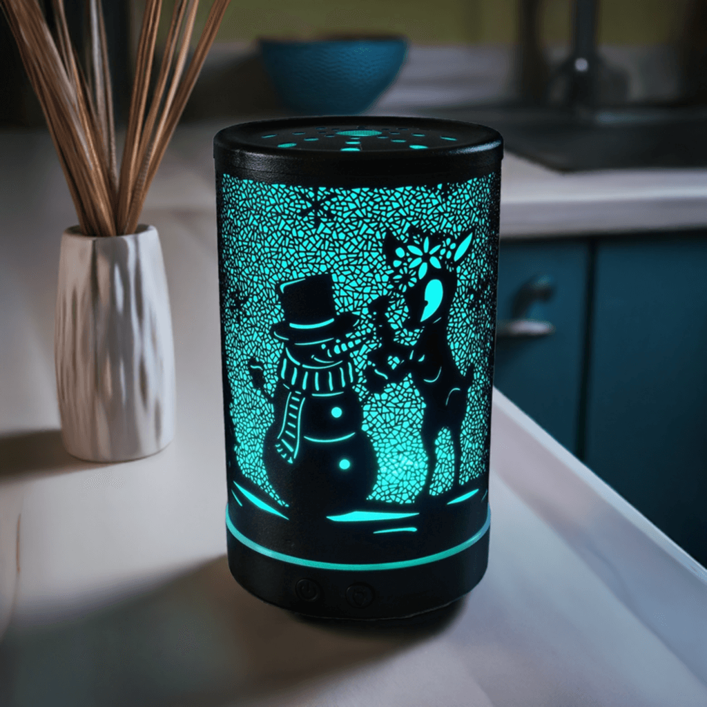Rudolph Aroma Diffuser – Holiday-Themed 120 ml Diffuser with Color-Changing LED, Ideal for Essential Oils and Seasonal Fragrances.