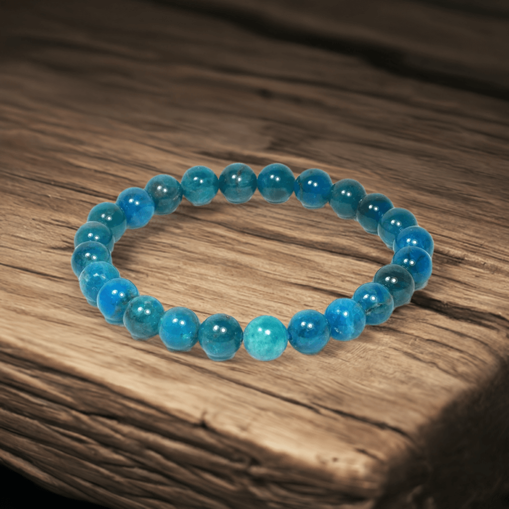 Blue Apatite Bracelet Benefits and Meaning – Real Healing Crystal Jewelry for Inspiration and Clarity.