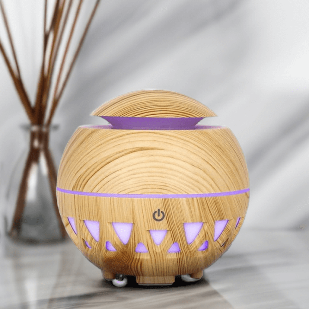 Sphere Design Aroma Diffuser – Compact and Stylish with LED Lighting for Aromatherapy.